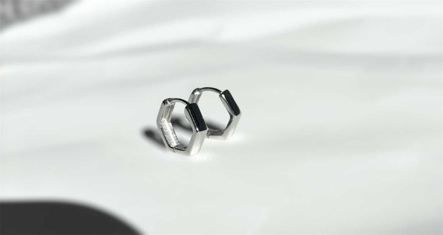 Hexagon Huggie