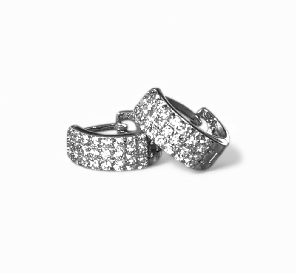 Triple Diamond Huggie