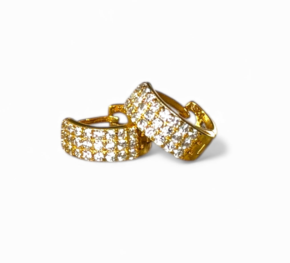 Triple Diamond Huggie