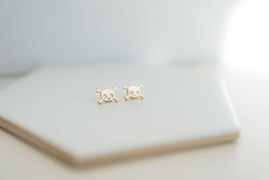 Crossbone Stud (Gold)