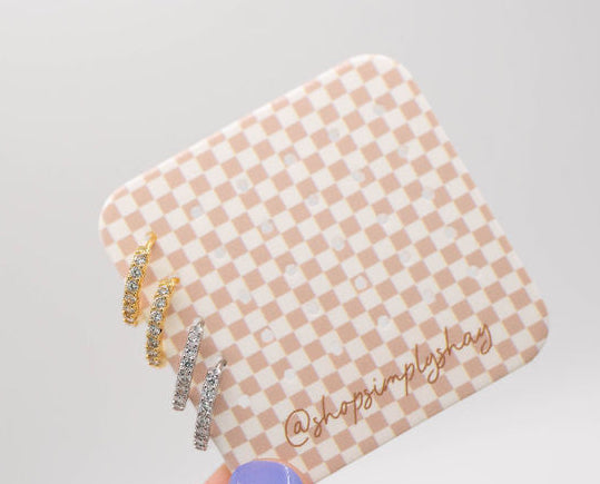 Diamond Huggie
